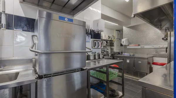 1778838713-LR - Kortrijksepoortstraat 1, 9000 Gent-008